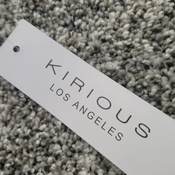 KIRIOUS boutique NWT Eyelet Top Blouse White Medium Crop - Picture 11 of 13